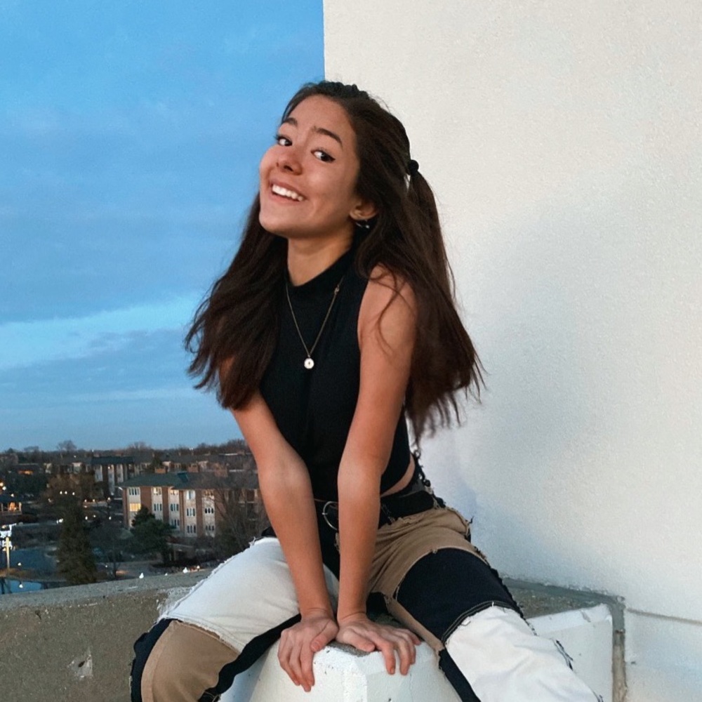 Meet your Posher, Rei